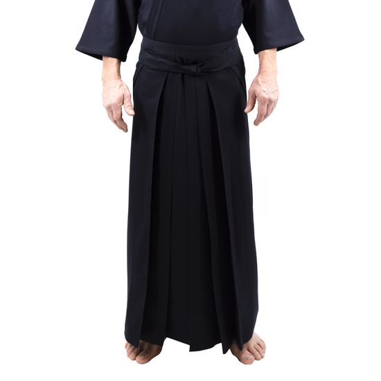 Miyabi Lightweight Pleat-Lock Hakama - Front